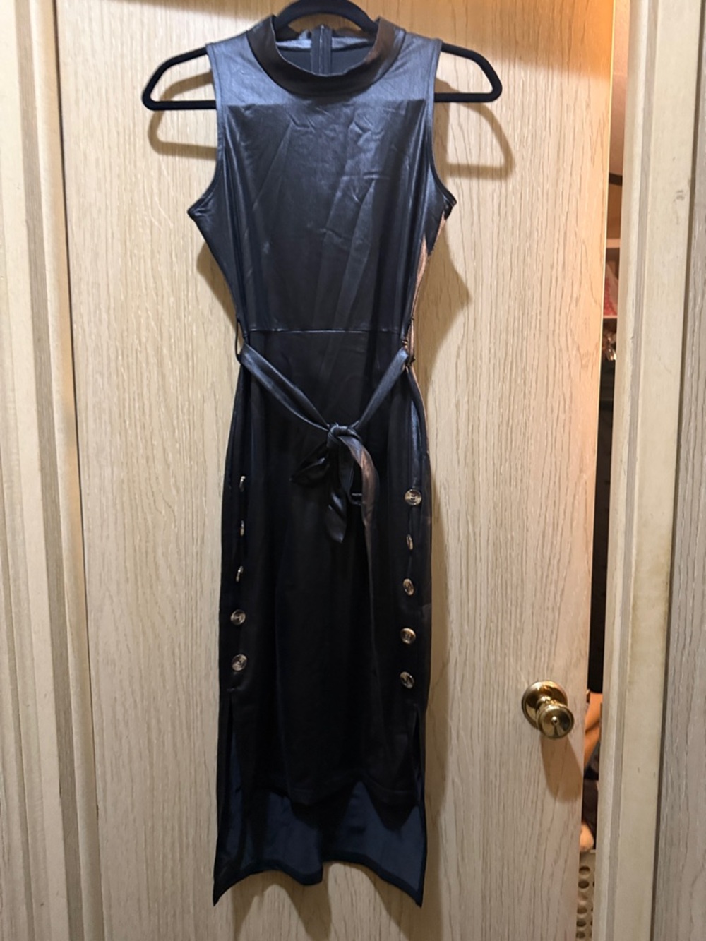 5/$20 - Shiny black Sleeveless Black Midi Dress with Side Button Detail